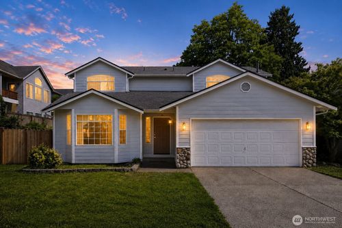1235 29th Avenue Ct Sw, Puyallup, WA, 98373 | Card Image