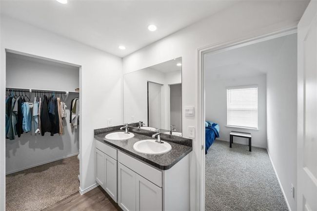 5454 Desert Glen Dr, House other with 3 bedrooms, 2 bathrooms and 2 parking in Spring TX | Image 20