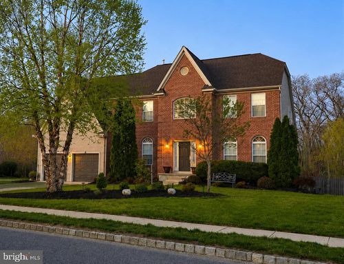 135 Desilvio Dr, SICKLERVILLE, NJ, 08081-3400 | Card Image