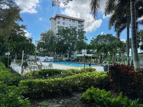 3705 Oakes Rd, Fort Lauderdale, FL, 33314 | Card Image