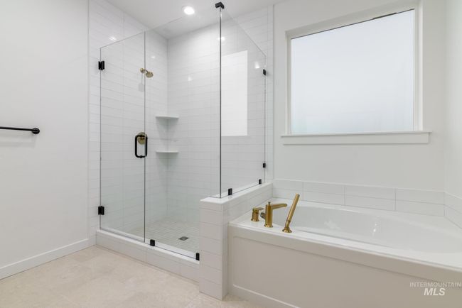 1832 W Blue Lightning St, House other with 3 bedrooms, 3 bathrooms and 3 parking in Middleton ID | Image 8