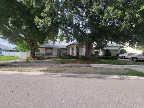 8603 Snowfire Dr, ORLANDO, FL, 32818-5675 | Card Image