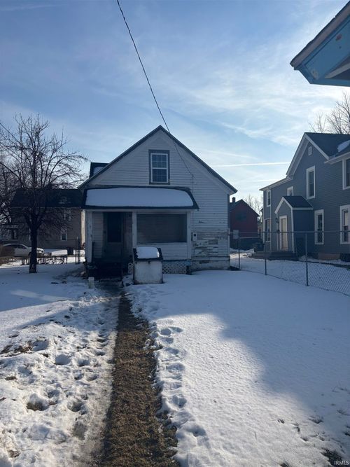 908 Savilla Ave, Fort Wayne, IN, 46807-1156 | Card Image