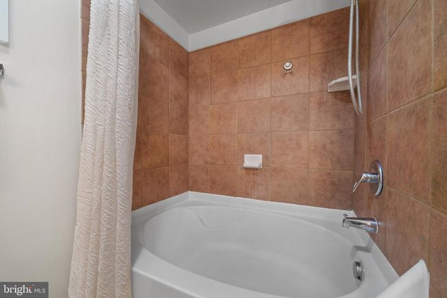 APT-1137 - 631 D St Nw, Condo with 1 bedrooms, 1 bathrooms and null parking in WASHINGTON DC | Image 16