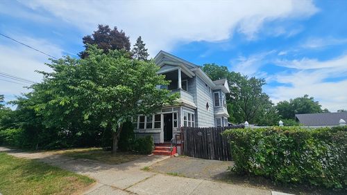 179 Oak St, Springfield, MA, 01151-1553 | Card Image