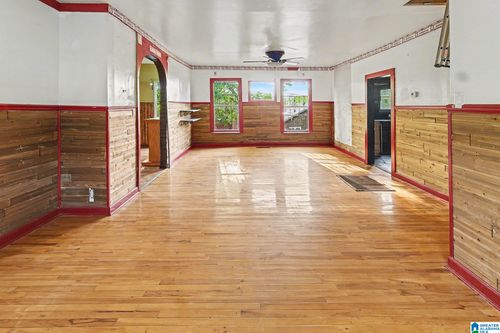 2012 16th Ave N, BIRMINGHAM, AL, 35234-2602 | Card Image