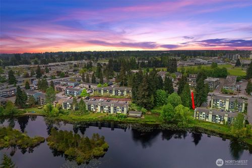 b26-423 75th St Se, Everett, WA, 98203-5565 | Card Image