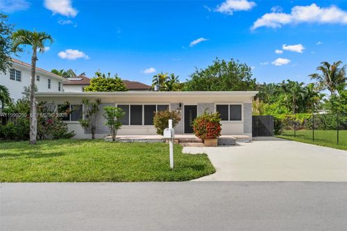 261-261 188th St, Sunny Isles Beach, FL, 33160 | Card Image