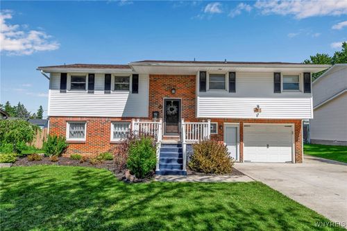 4193 Glenwillow Dr, Hamburg, NY, 14075-1304 | Card Image