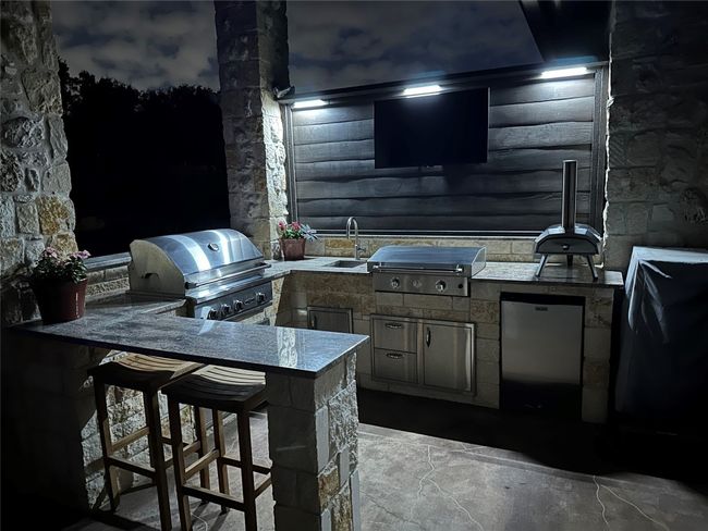 View of patio | Image 39