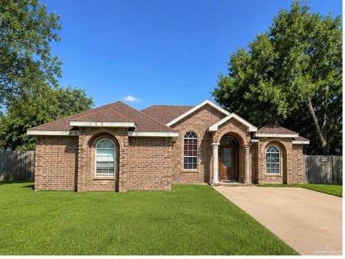 801 W Hawk Ave, Pharr, TX, 78577-3633 | Card Image