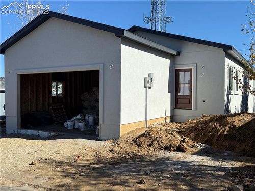 20 Pendelton Cir, Colorado Springs, CO, 80904-4817 | Card Image