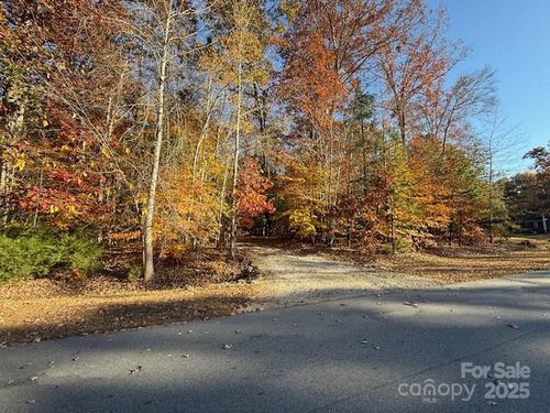 17-0 Oak Park Ct, Iron Station, NC, 28080 | Card Image