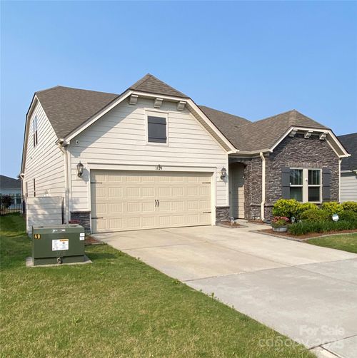1825 Lotus Ln, Denver, NC, 28037-7896 | Card Image