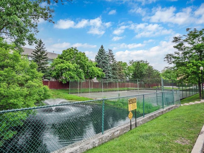 APT-202 - 5600 Astor Ln, Condo with 2 bedrooms, 1 bathrooms and 2 parking in Rolling Meadows IL | Image 22