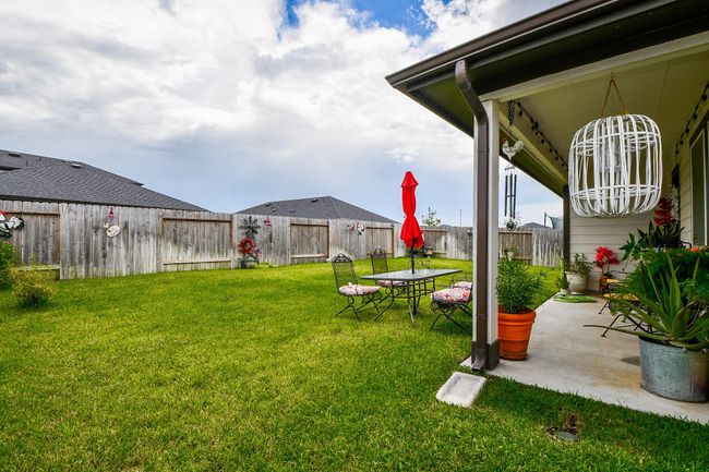 1237 Waterside Trce, House other with 4 bedrooms, 3 bathrooms and 2 parking in Sealy TX | Image 31