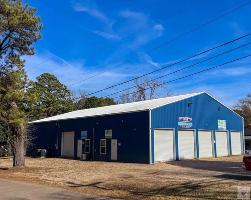 1013 E New Boston Rd, Nash, TX, 75569-2301 | Card Image