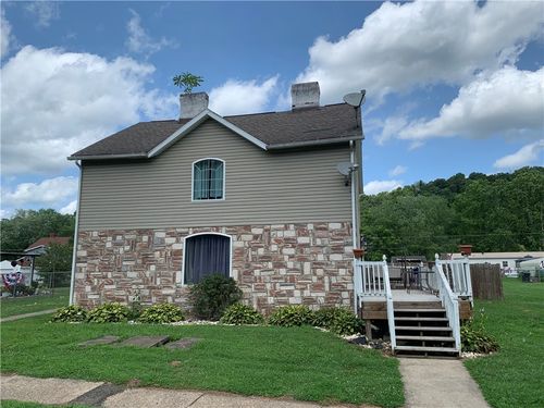 751 Maxwell Ave, La Belle, PA, 15450-1000 | Card Image