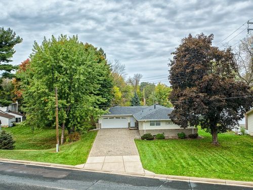 85 Rice Creek Way Ne, Fridley, MN, 55432-4236 | Card Image