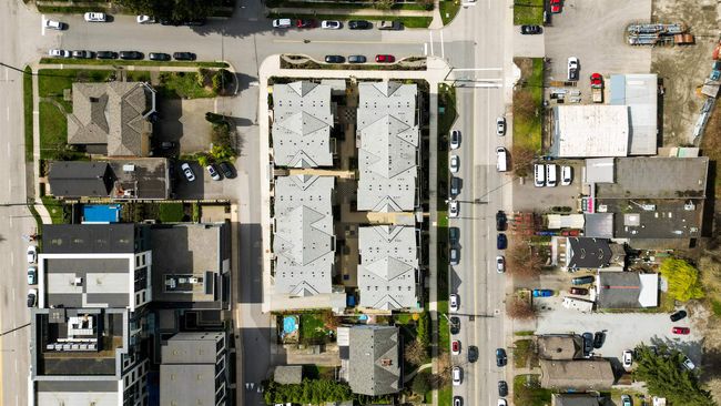 Birds eye view of property | Image 37
