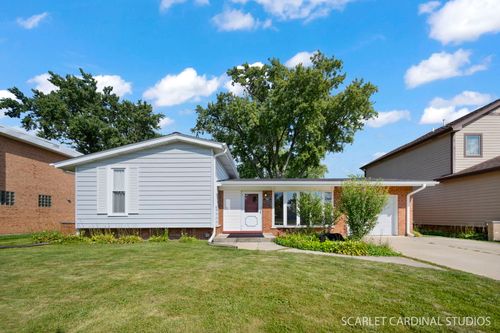 705 S School St, Lombard, IL, 60148-3620 | Card Image