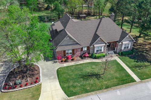 10016 Camelot Lane, Rogers, AR, 72758 | Card Image
