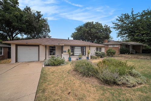 6604 Locke Ave, Fort Worth, TX, 76116-4201 | Card Image