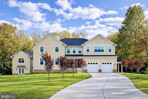 7313 Byrneley Ln, Annandale, VA, 22003-6017 | Card Image