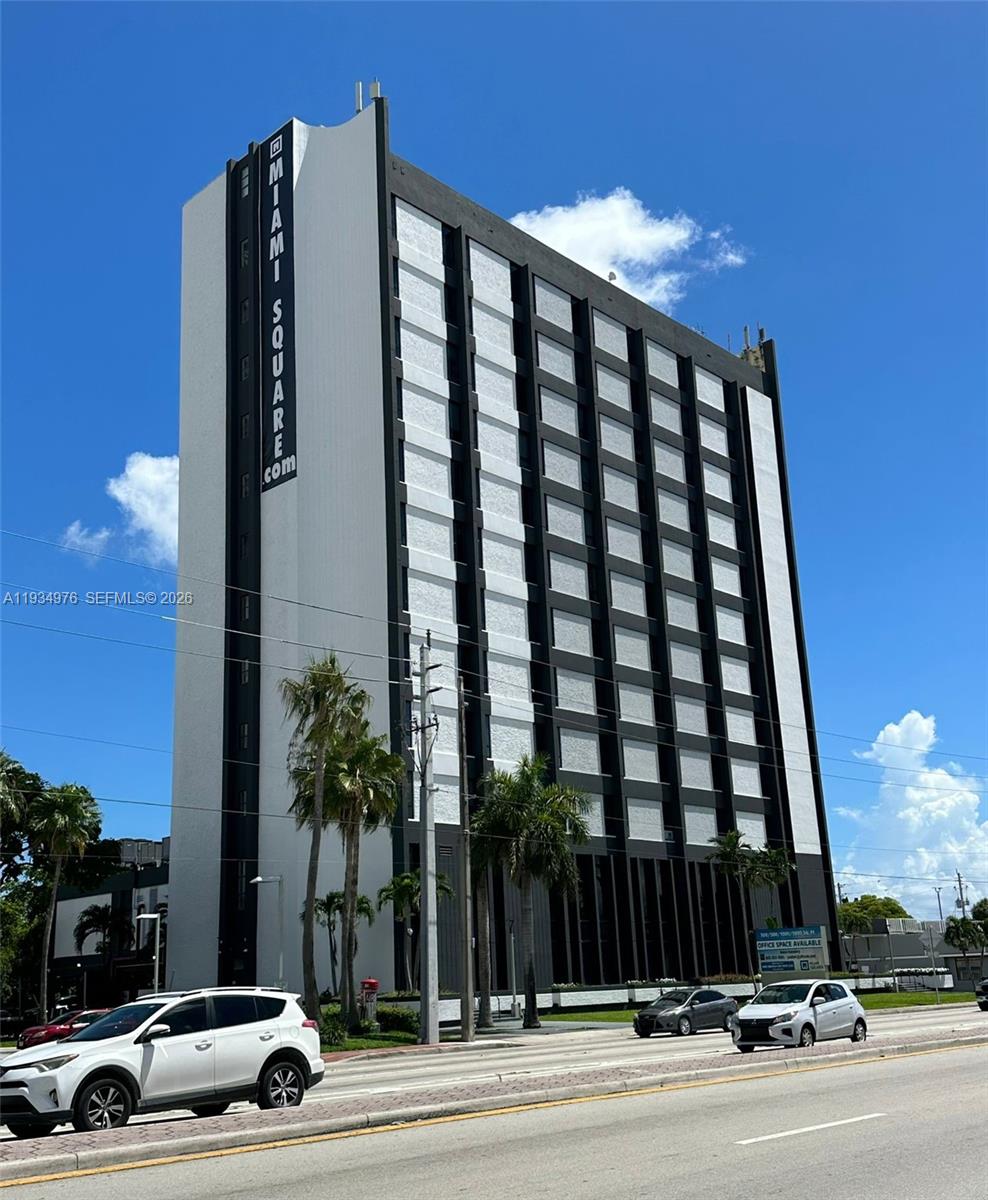 Commercial Lease in North Miami Beach 2