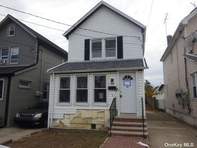 102-27 216th Street, House other with 4 bedrooms, 2 bathrooms and null parking in Queens Village NY | Image 2