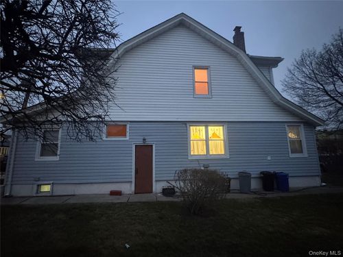 13155 221st St, Laurelton, NY, 11413-1639 | Card Image