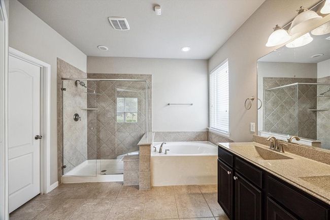 17626 Quiet Shores Dr, House other with 4 bedrooms, 3 bathrooms and 2 parking in Richmond TX | Image 11