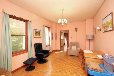 192 Clinton St, House other with 4 bedrooms, 2 bathrooms and 3 parking in Toronto ON | Image 2