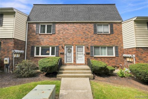 25 Stoneledge Ct, Amherst, NY, 14221-4809 | Card Image