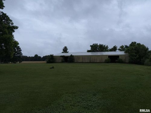 TBD Elkville Blacktop, Elkville, IL, 62932 | Card Image