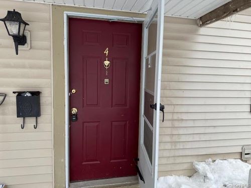 4 Patton Dr, Cornwall, NY, 12518-2002 | Card Image