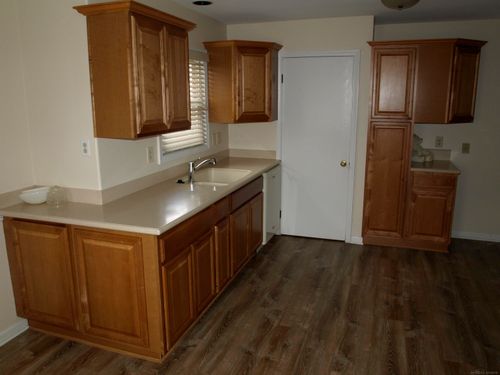 22955 Gaukler St, Saint Clair Shores, MI, 48080-2561 | Card Image