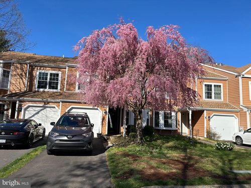 433 Trumbull Ct, NEWTOWN, PA, 18940-1770 | Card Image