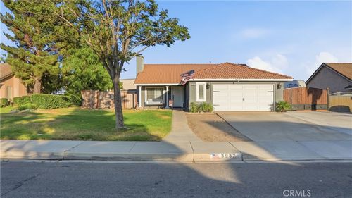3937 Dove Tree Ave, Rialto, CA, 92377-3584 | Card Image