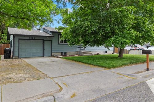 1525 Rehberg Ln, Billings, MT, 59102-6536 | Card Image