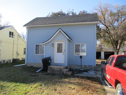 125 S 7th St, Cherokee, IA, 51012-1647 | Card Image