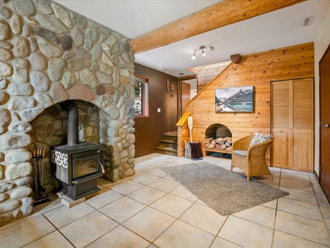 40518 Thunderbird Ridge, House other with 5 bedrooms, 3 bathrooms and 4 parking in Squamish BC | Image 39