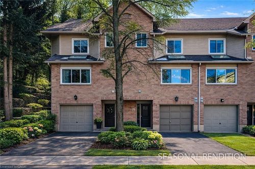 79-26 Moss Blvd, Dundas, ON, L9H6W8 | Card Image