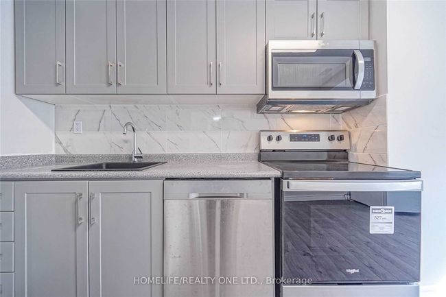 MAIN - 104 Benson Ave, House other with 2 bedrooms, 1 bathrooms and null parking in Toronto ON | Image 20