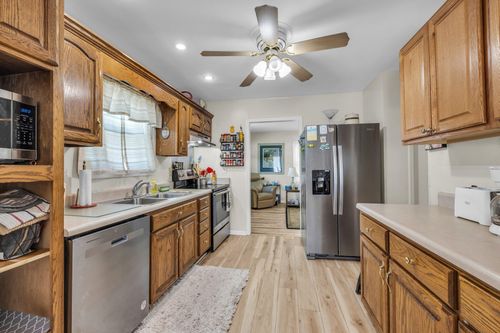 127 Centro St, Chattanooga, TN, 37419-1703 | Card Image