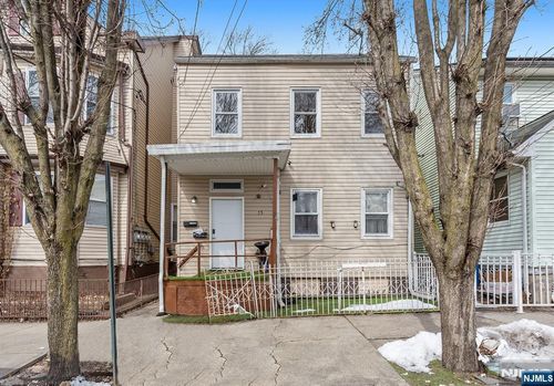 75 Garfield Ave, Paterson, NJ, 07522-1758 | Card Image