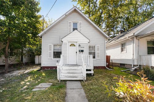 1440 Oakland Ave, Lansing, MI, 48906-5557 | Card Image