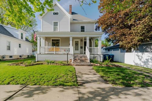 117 W Humiston St, Pontiac, IL, 61764-2630 | Card Image