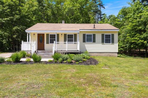 220 Milton Rd, Rochester, NH, 03868-8712 | Card Image