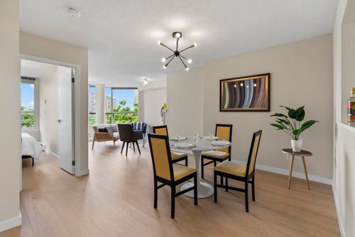 602-1771 Nelson St, Vancouver, BC, V6G1M6 | Card Image